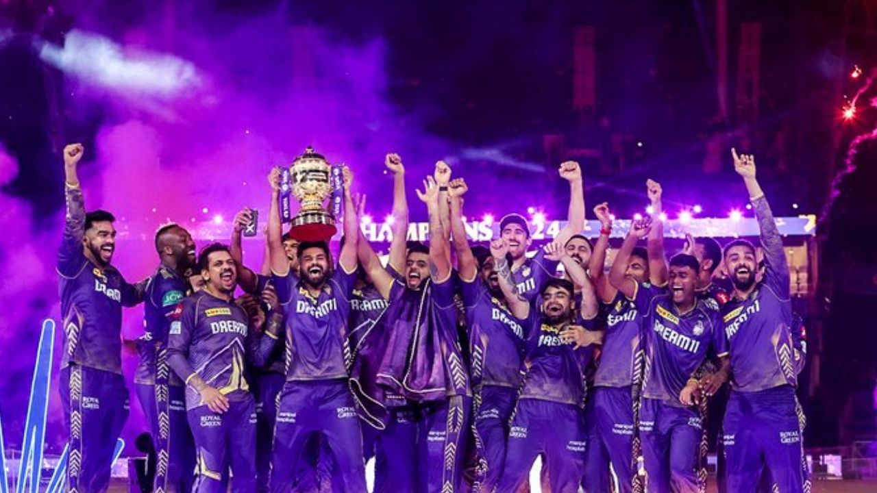 IPL 2024 KKR Vs SRH :10 ஆண்டுகளுக்கு பிறகு கோப்பையை கைப்பற்றிய KKR.. குவியும் வாழ்த்து..!