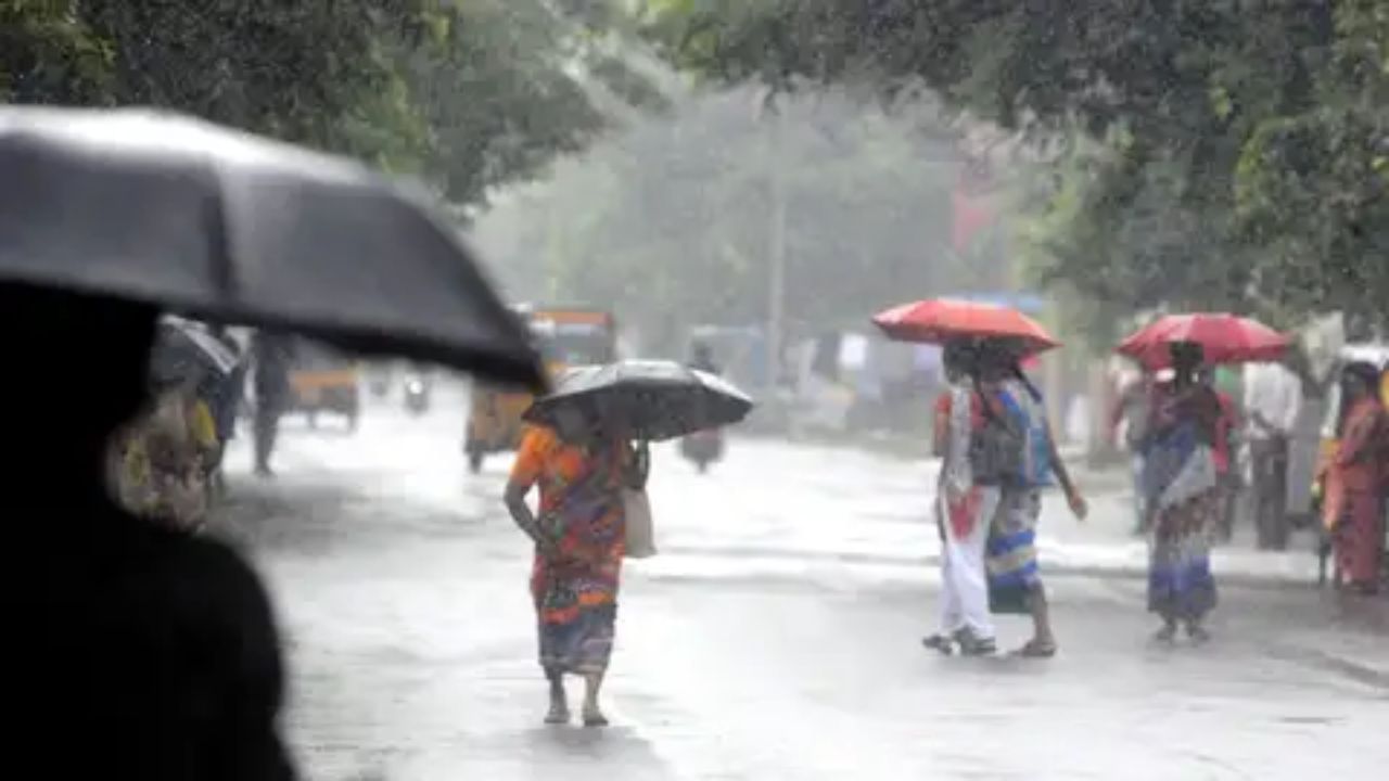 Tamilnadu Weather: வங்கக்கடலில் காற்றழுத்த தாழ்வுப்பகுதி.. 4 நாட்களுக்கு கனமழை.. வானிலை மையம் அலர்ட்!