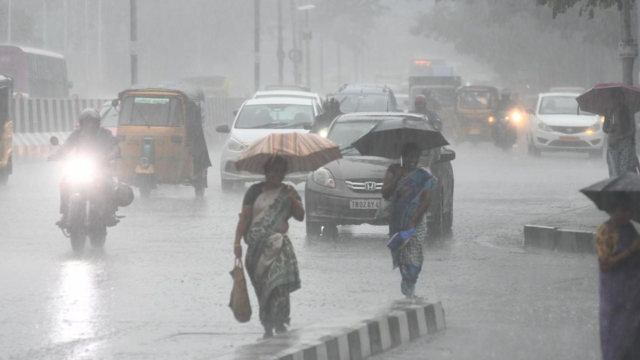 Tamilnadu Weather Alert: ‘ரிமல்’ புயல் எதிரொலி.. தமிழகத்தில் 3 மாவட்டங்களுக்கு கனமழை அலர்ட்!