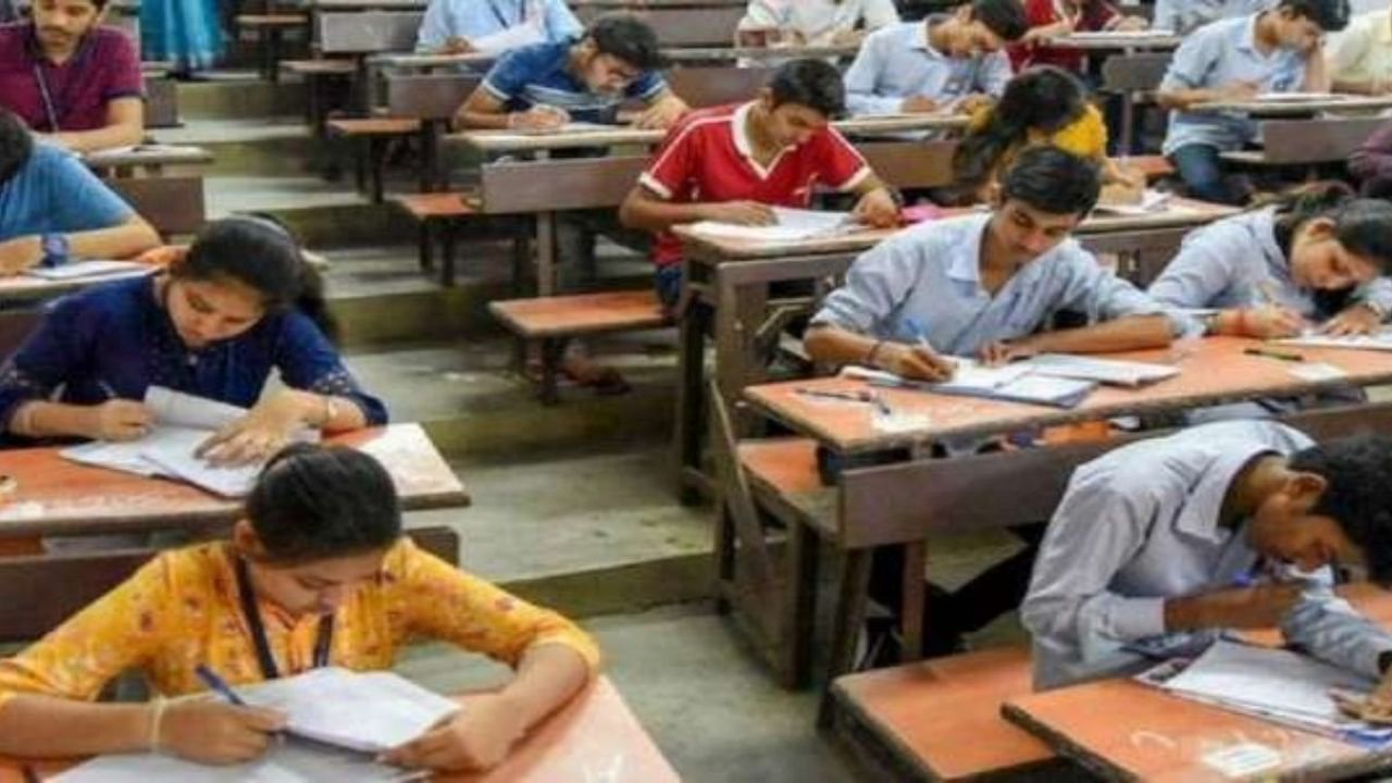 UGC NET Exam 2024: யுஜிசி நெட் மறுதேர்வு தேதி அறிவிப்பு.. புதிய அட்டவணை வெளியிட்ட என்டிஏ!