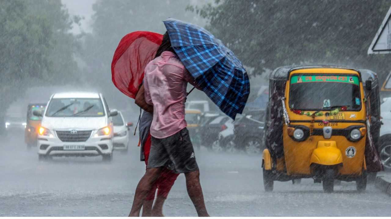 Tamilnadu Weather Update: 2 மாவட்டங்களுக்கு ஆரஞ்சு அலர்ட்..! எந்தெந்த பகுதிகளுக்கு கனமழை எச்சரிக்கை?