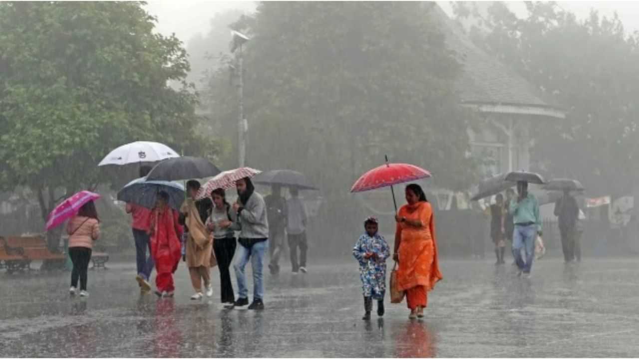 Tamilnadu Weather Update: 2 மாவட்டங்களுக்கு ஆரஞ்சு அலர்ட்.. பள்ளிகளுக்கு விடுமுறை அறிவிப்பு.. எந்தெந்த பகுதிகளில்?