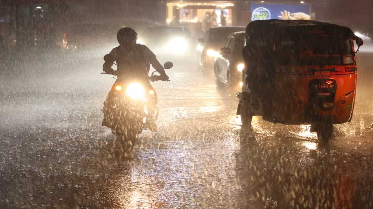 Tamilnadu Weather Alert: தமிழகத்தில் கொட்டப்போகும் கனமழை.. இங்கெல்லாம் குளுகுளு கிளைமேட்.. வானிலை மையம்!