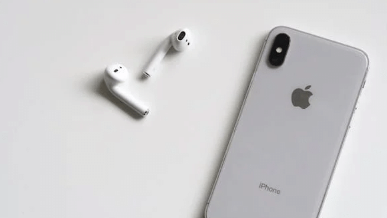 Airpods: ஏர் பாட்ஸ் அதிகம் யூஸ் பண்ணா மூளை கேன்சர் வருமா? மருத்துவர்கள் சொல்வது என்ன?