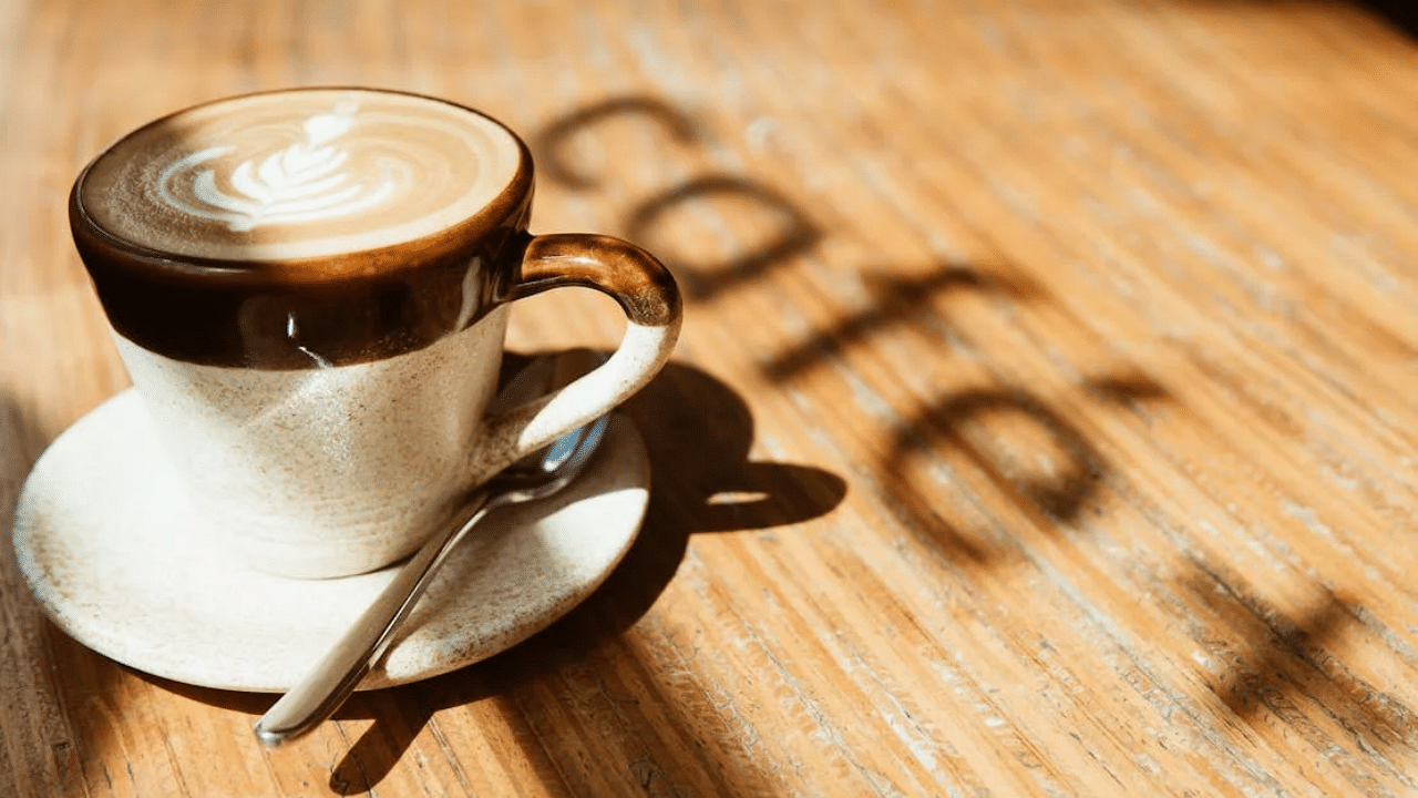 Coffee: காபி பருகுவதால் இவ்வளவு பக்க விளைவுகளா?... அதிர்ச்சி தகவல்கள்..!