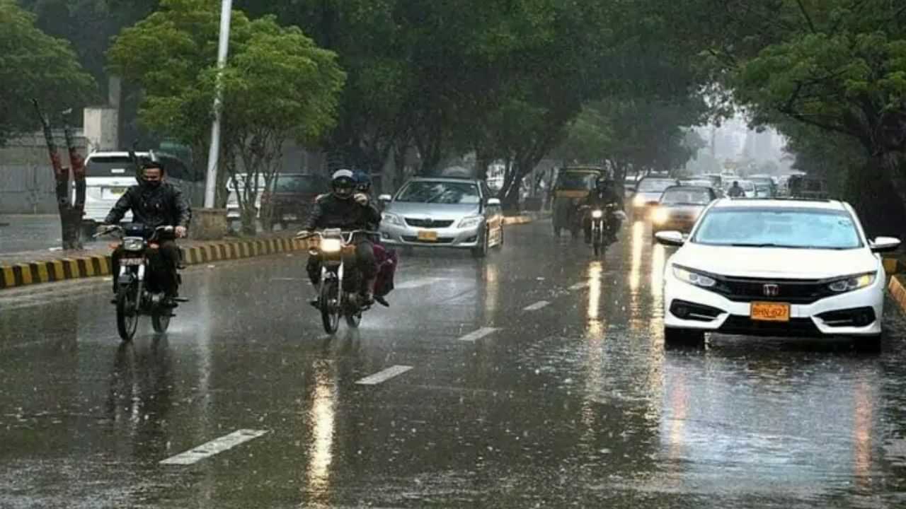 Tamilnadu Weather Alert: 8 மாவட்டங்களில் வெளுக்கப்போகும் மழை.. மீனவர்கள் கடலுக்கு செல்ல வேண்டாம் என அறிவுறுத்தல்..