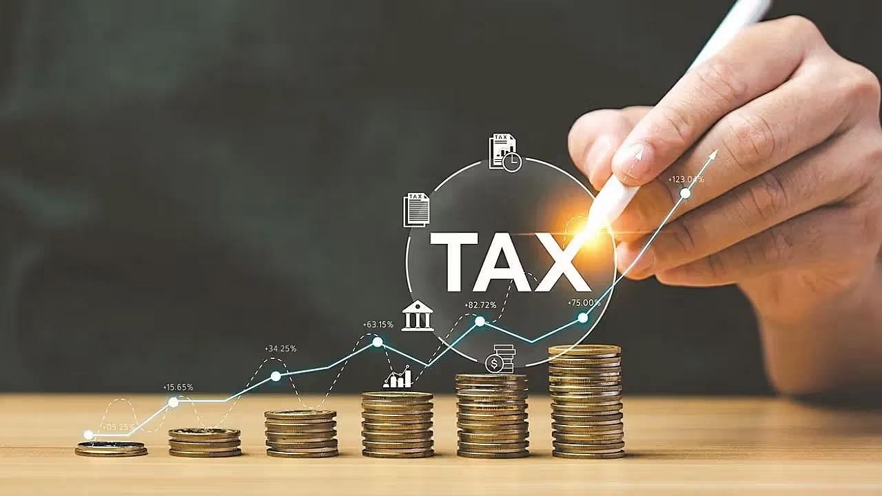 Income Tax Refund : வருமான வரி ரீஃபண்ட் எப்போது கிடைக்கும்.. பான் கார்டு இருந்தால் போதும்.. சுலபமா தெரிஞ்சுக்கலாம்!