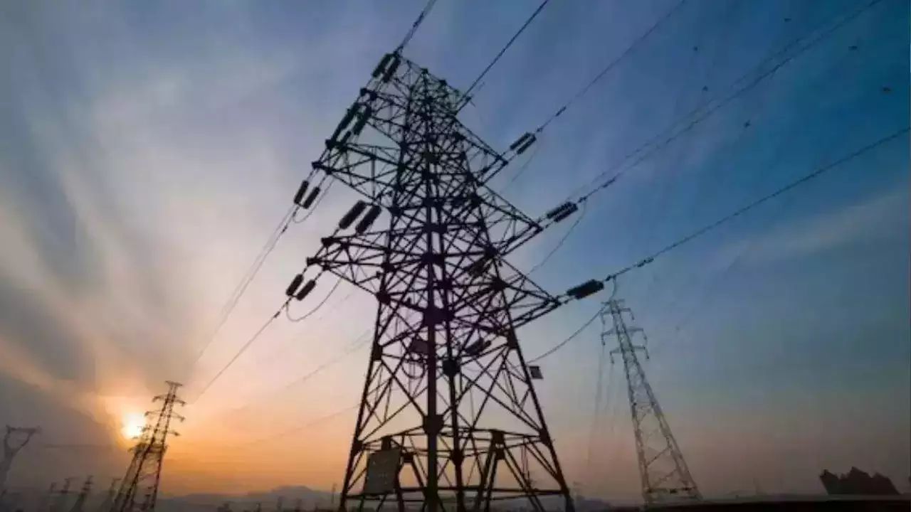 Tamilnadu PowerCut:  தமிழ்நாட்டில் இன்று முக்கிய மாவட்டங்களில் மின்வெட்டு.. எங்கெல்லாம் தெரியுமா?