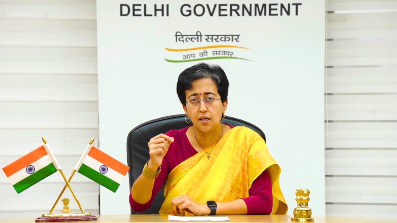 Atishi Marlena : டெல்லியின் புதிய முதலமைச்சராக தேர்ந்தெடுக்கப்பட்டார் அதிஷி மெர்லினா.. வெளியான முக்கிய தகவல்!