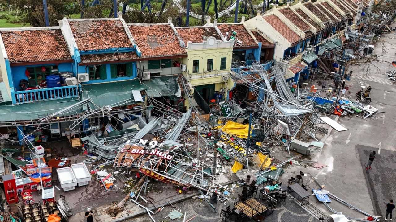 Vietnam Flood : வியட்நாம் வெள்ளம்.. பலியானோர் எண்ணிக்கை 82 ஆக உயர்வு!