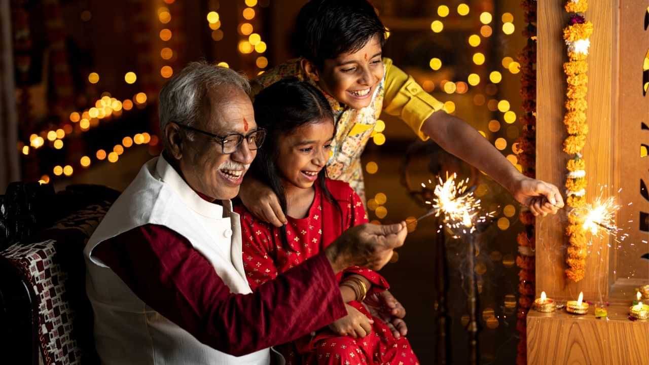 Diwali 2024: தீபாவளி நாளில் 2 மணிநேரம் மட்டுமே.. பட்டாசு வெடிக்க நேரக்கட்டுப்பாடு விதித்த மாசு கட்டுப்பாட்டு வாரியம்!