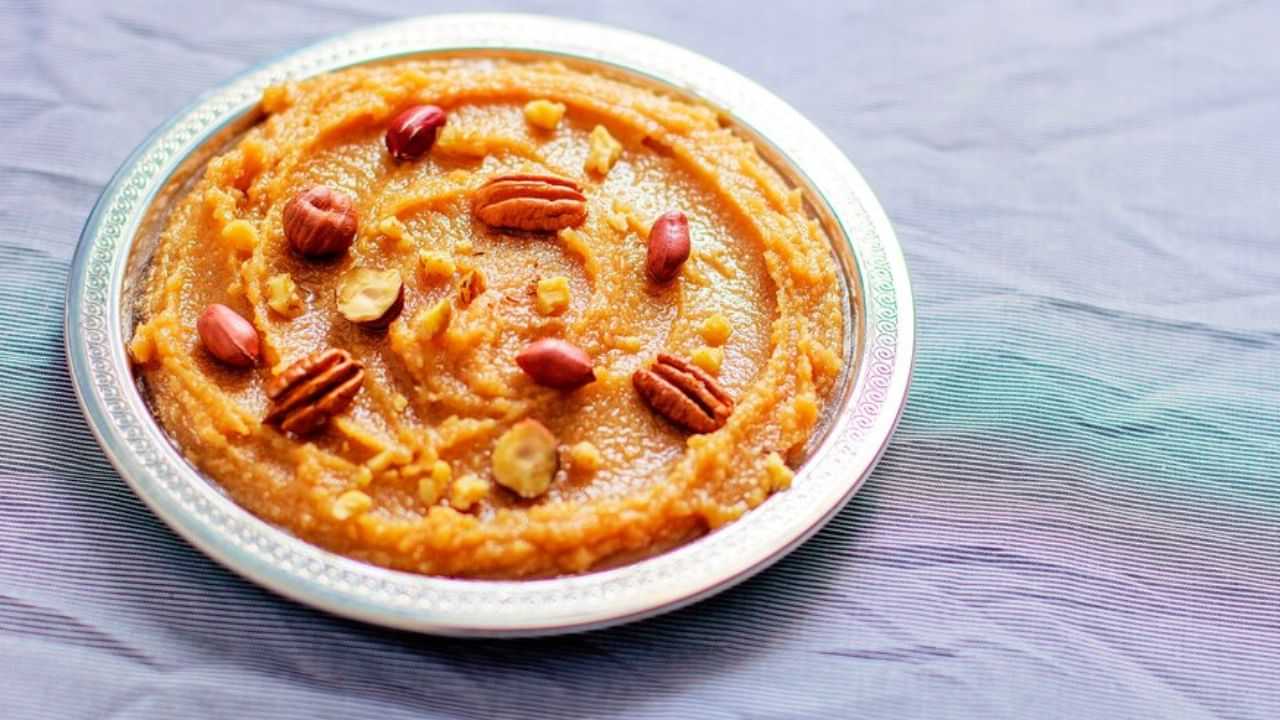 Diwali Sweet: தீபாவளிக்கு வித்தியாசமான ஸ்வீட் செய்ய ஆசையா? உங்களுக்காக வாழைப்பழ அல்வா ரெசிபி!