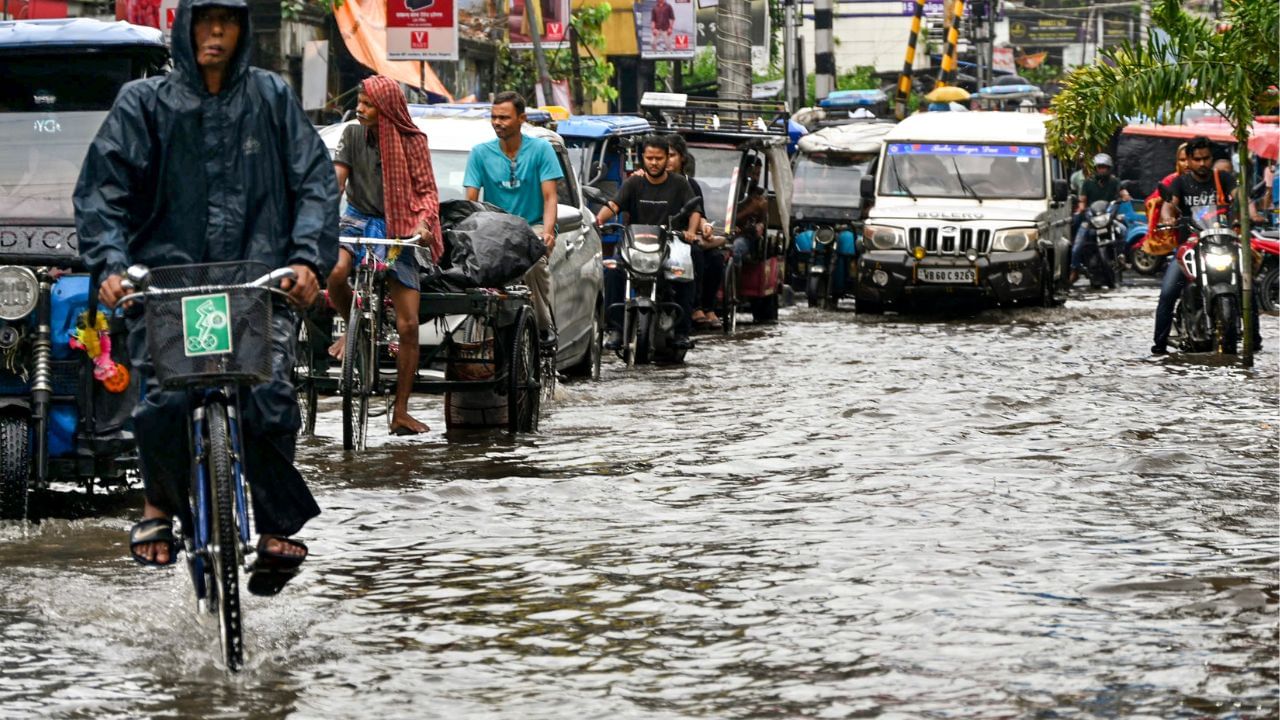 Tamilnadu Weather Alert: 10 மாவட்டங்களுக்கு கனமழை எச்சரிக்கை.. 5 நாட்களுக்கு கொட்டப்போகும் மழை.. எந்தெந்த பகுதிகளில்?