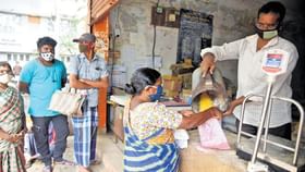 Ration Shop Jobs : ரேசன் கடைகளில் 3,000 காலிப்பணியிடங்கள்.. விண்ணப்பிக்க கடைசி வாய்ப்பு.. உடனே பாருங்க!