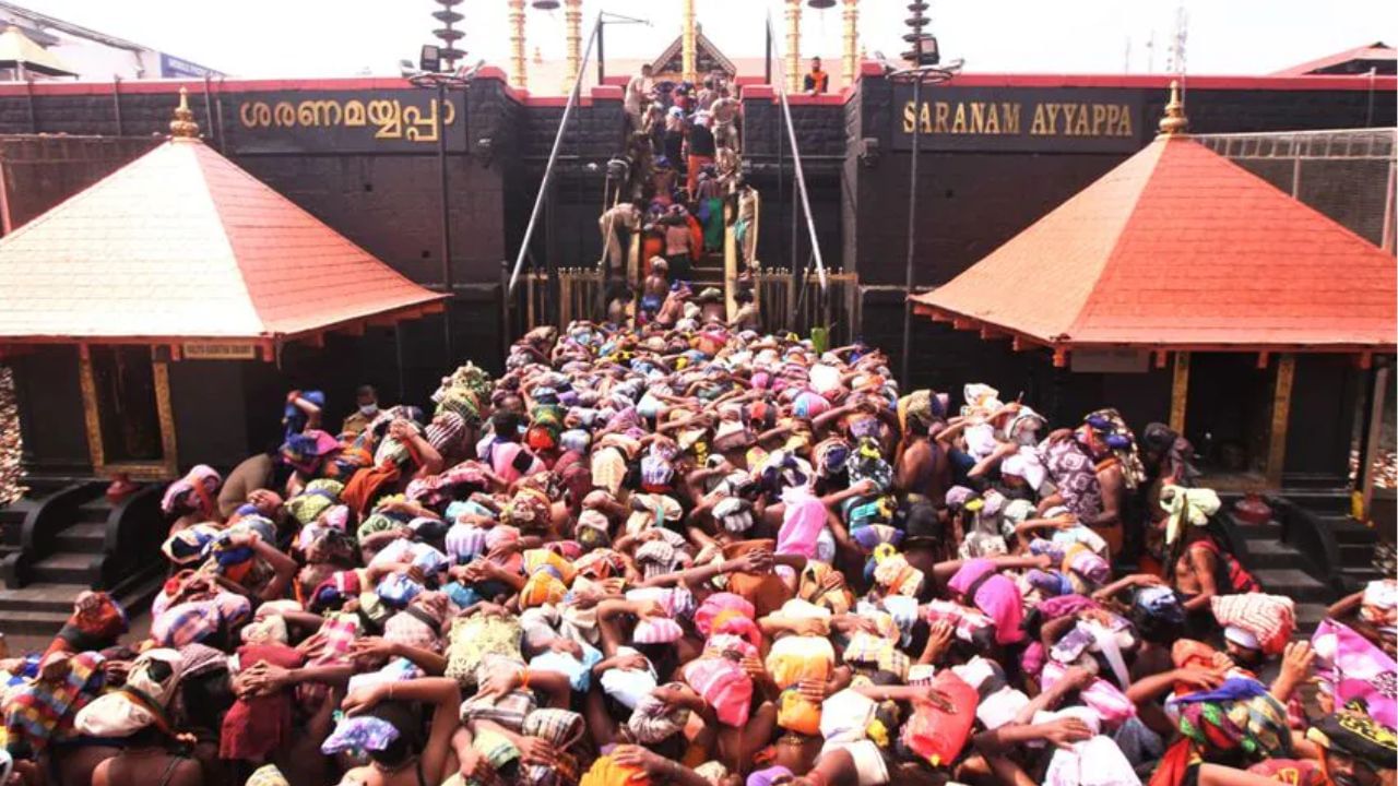 சபரிமலை கோயிலில் இன்று நடைதிறப்பு.. குவியும் ஐயப்ப பக்தர்கள்!